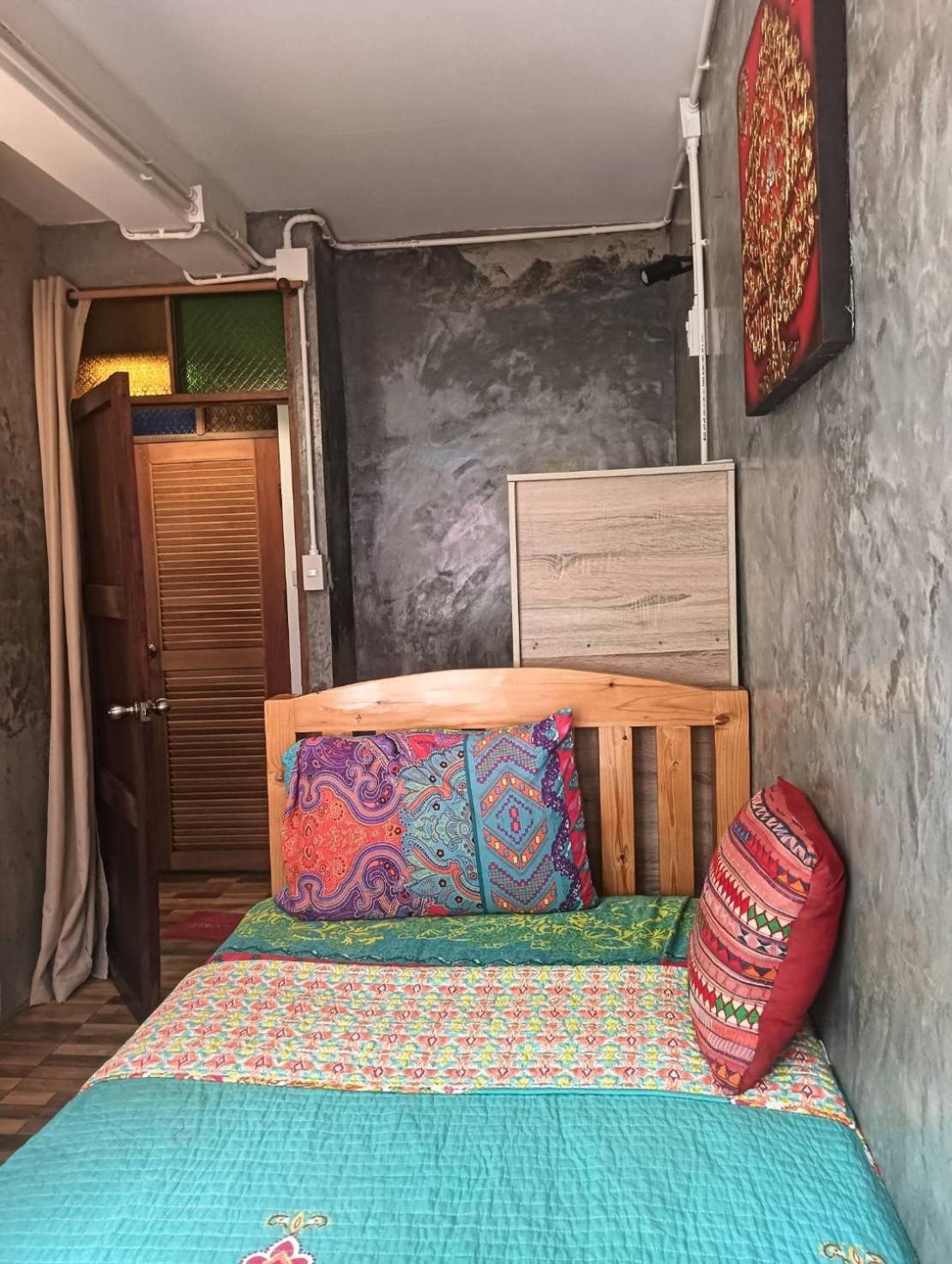 Baan Chiang Mai Hostel Zewnętrze zdjęcie