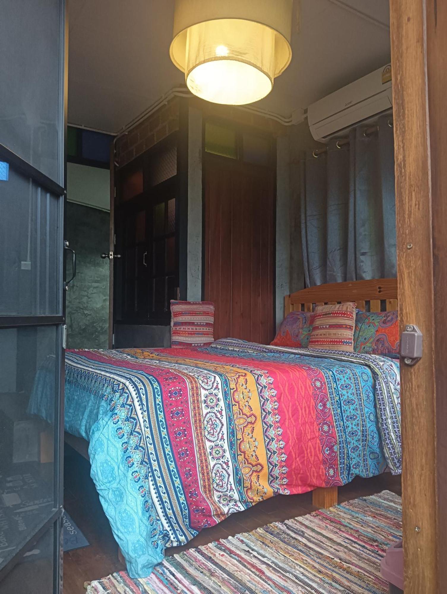 Baan Chiang Mai Hostel Zewnętrze zdjęcie