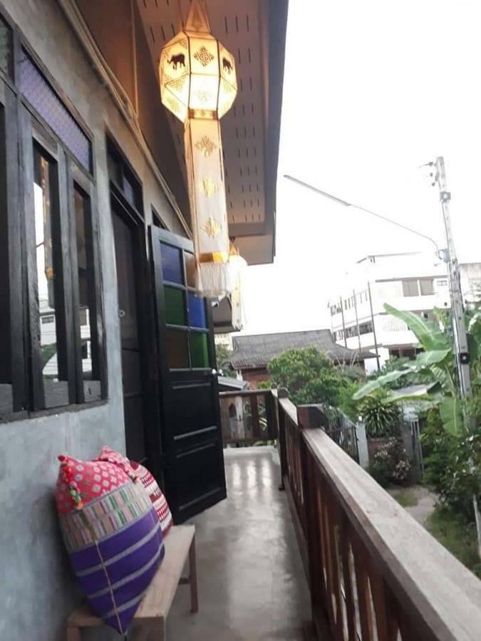 Baan Chiang Mai Hostel Zewnętrze zdjęcie